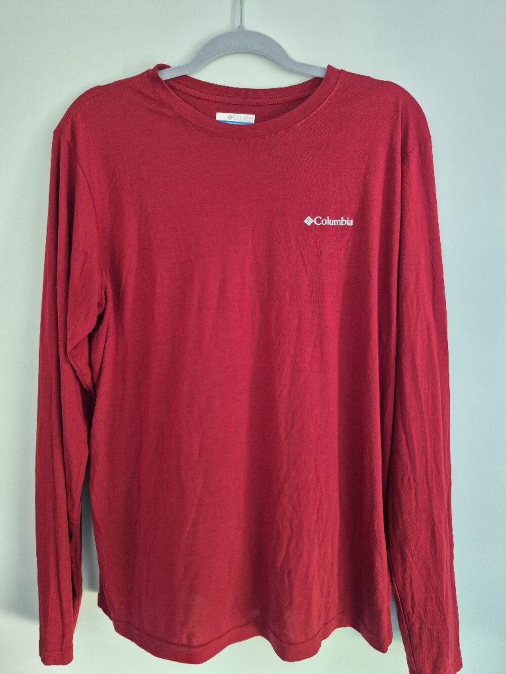 Columbia Red Long Sleeve Performance Top – Women’s L – Outdoor Activewear